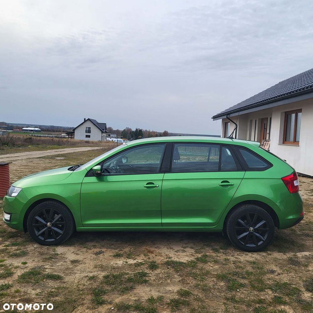 Skoda RAPID Spb 1.2 TSI Style - 8