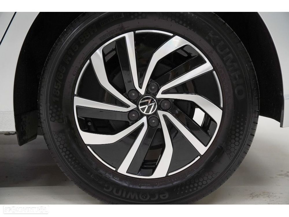 VW Polo 1.0 TSI Urban DSG - 17