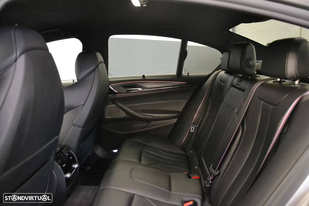 BMW M5 Standard - 25