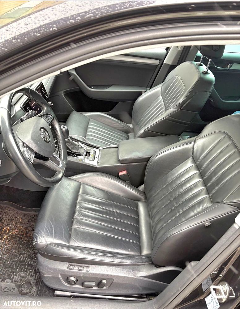 Skoda Superb 2.0 TDI DSG Style - 39