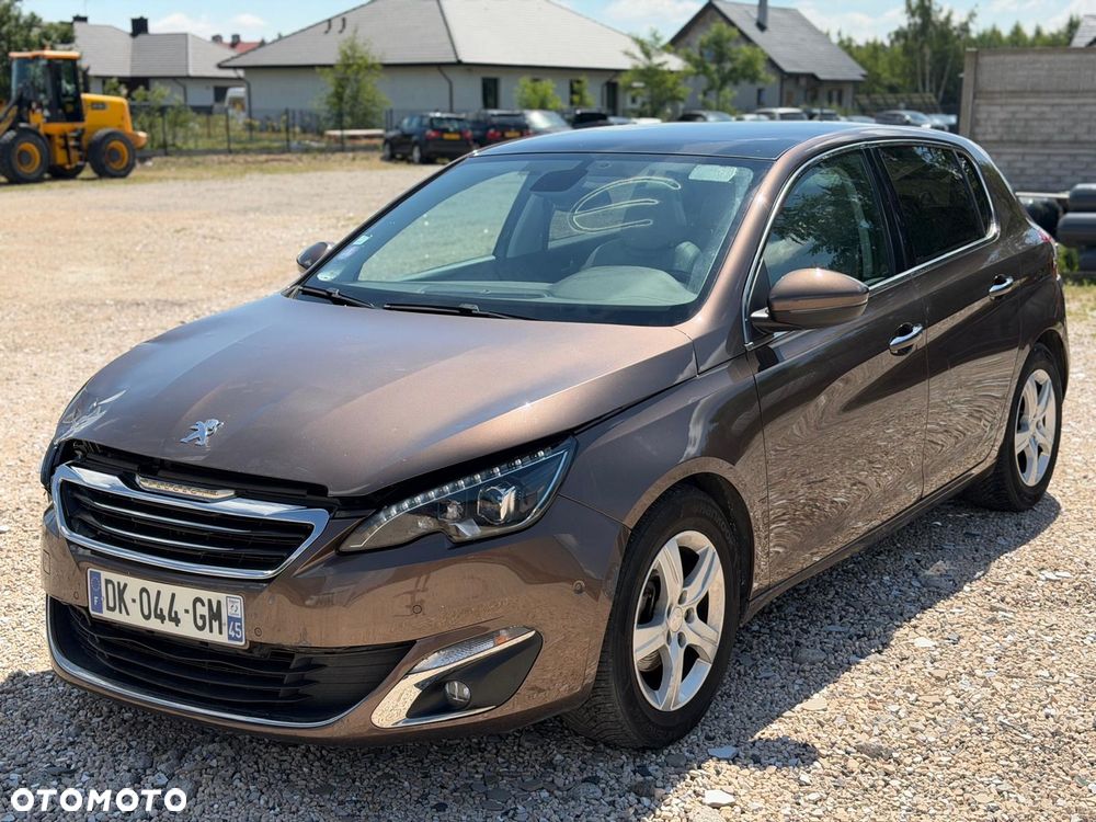 Peugeot 308 - 1