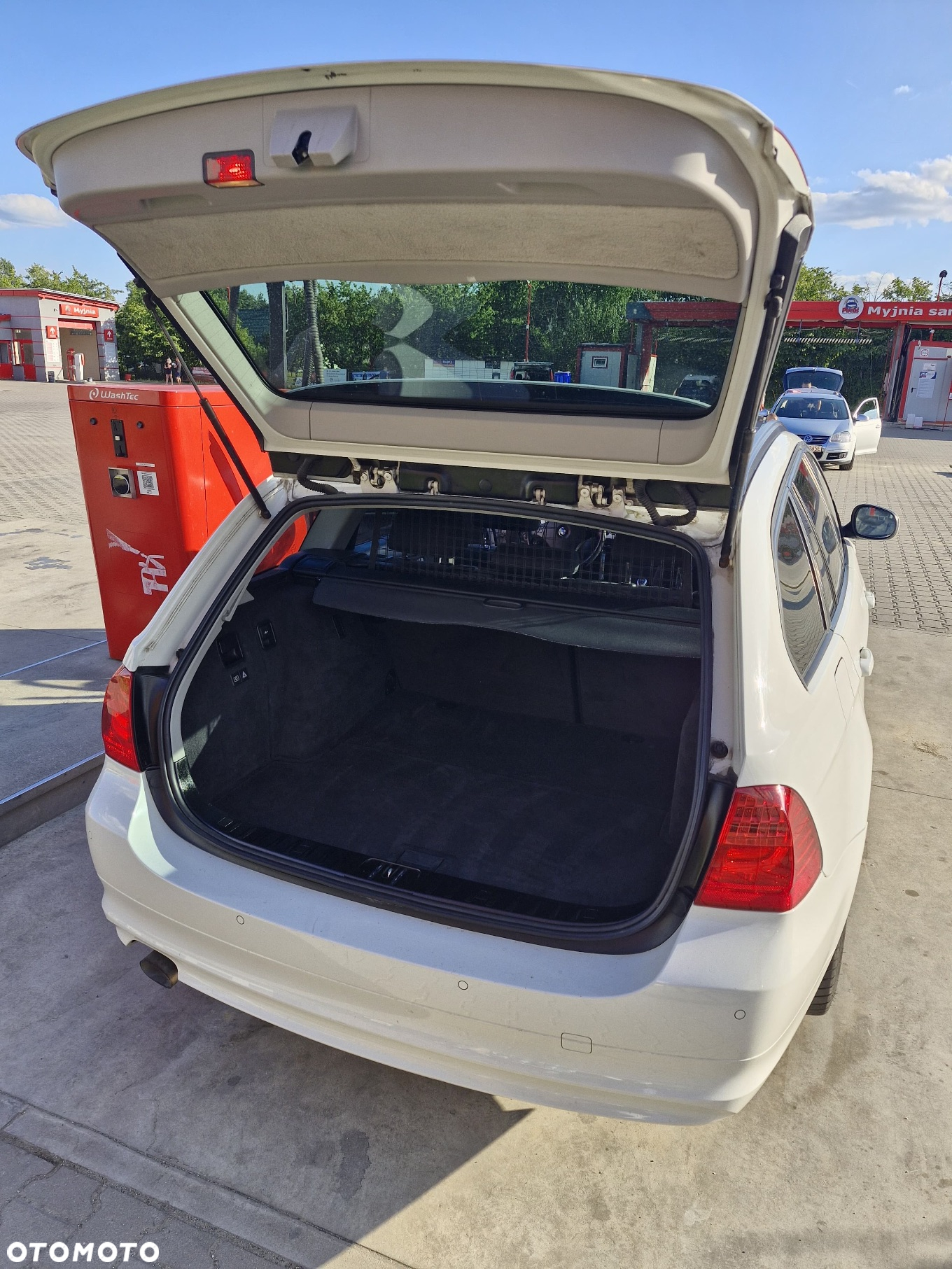BMW Seria 3 318d - 10