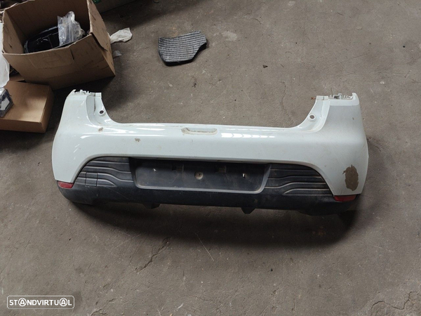 Parachoques Trás / Para Choques Traseiro Nu Renault Clio Iv (Bh_)  850
