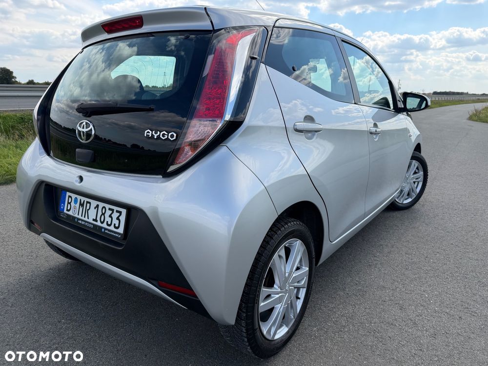 Toyota Aygo 1.0 VVT-i Sprint EU6 - 4