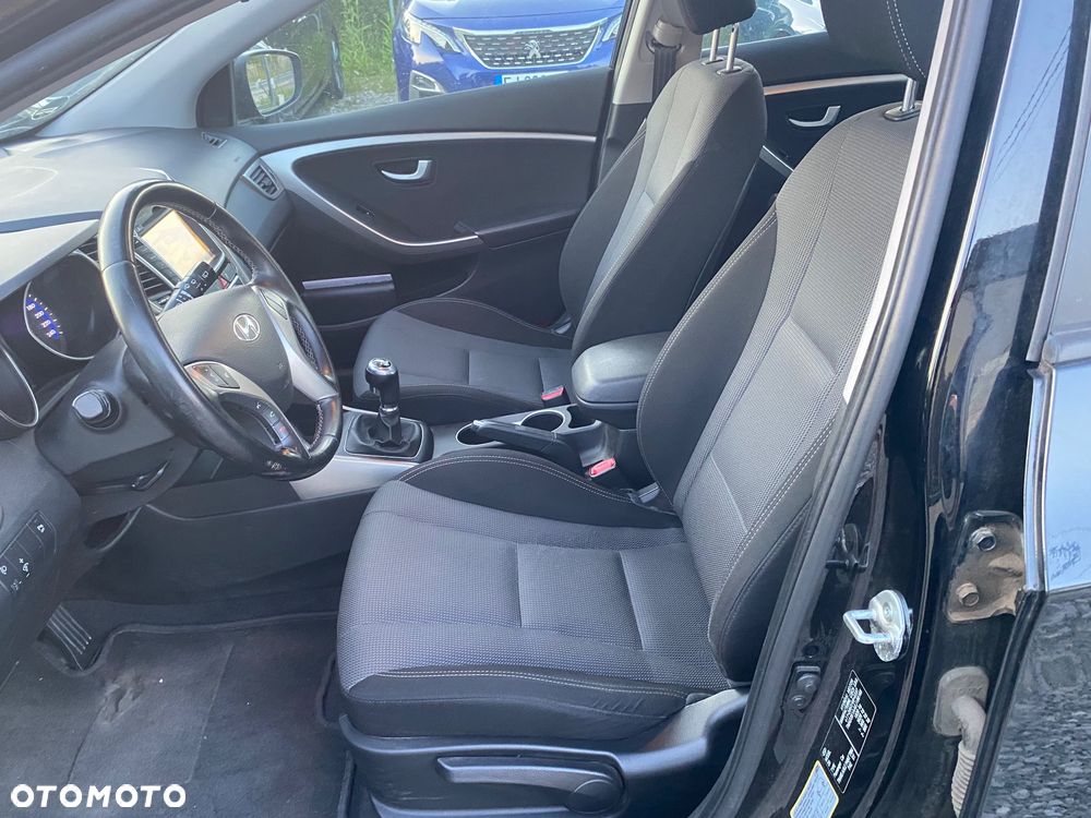Hyundai i30 1.4 Premium - 21