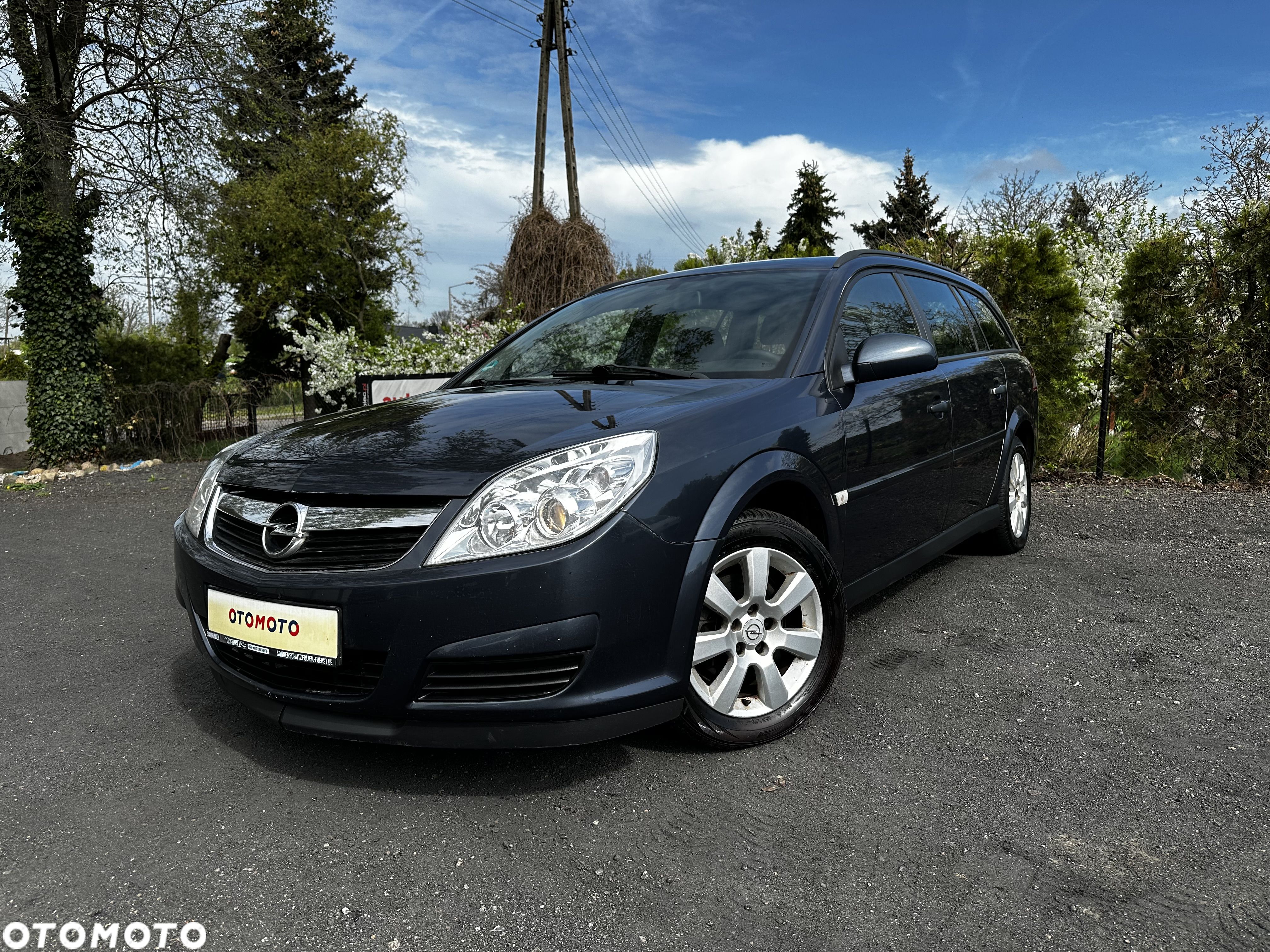Opel Vectra 1.8 Caravan - 1