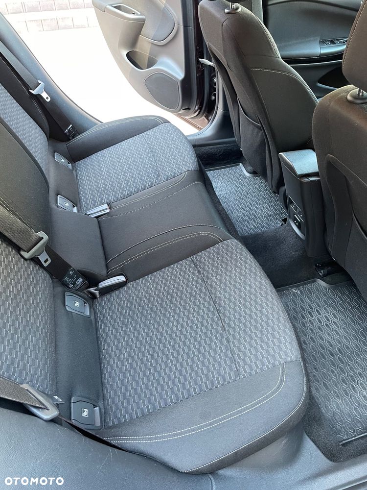 Opel Astra 1.6 D (CDTI) Start/Stop Business - 21