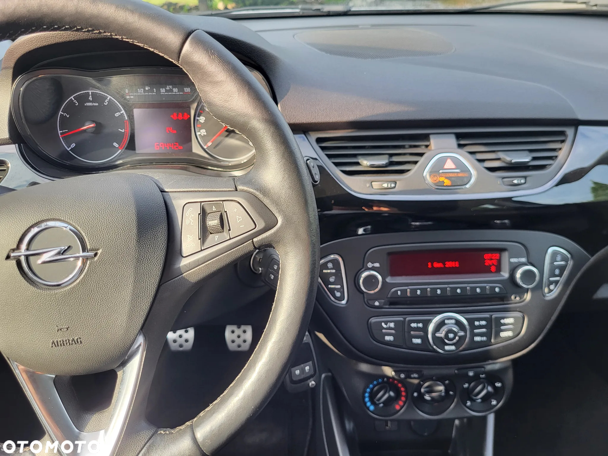 Opel Corsa 1.4 Edition - 11