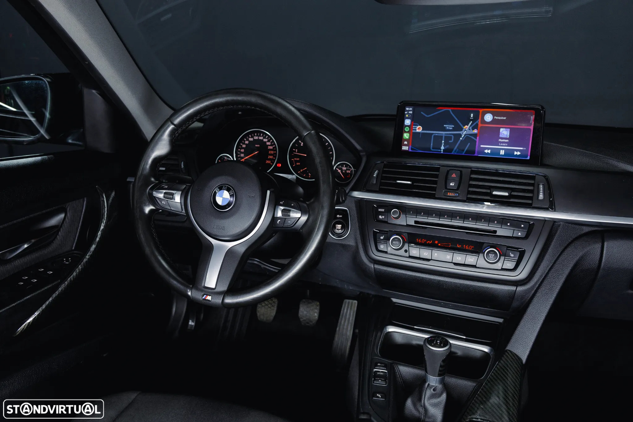 BMW 328 i Pack M - 12
