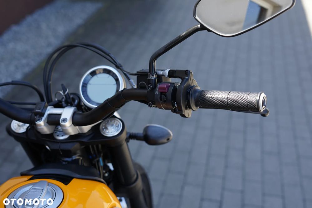 Ducati Scrambler - 17