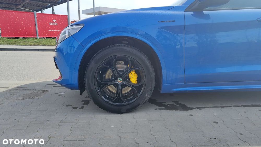 Alfa Romeo Stelvio - 7