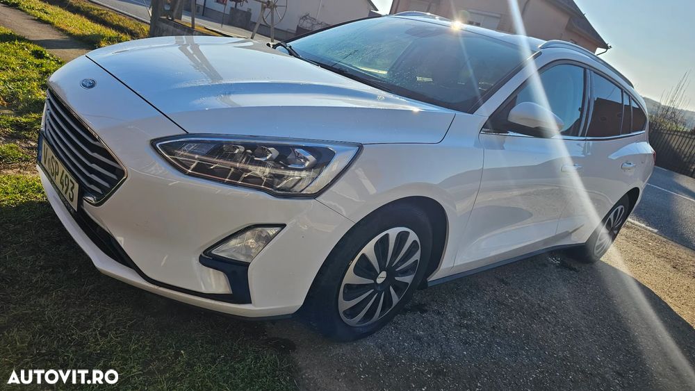 Ford Focus 1.0 EcoBoost Start-Stopp-System Aut. ACTIVE - 1