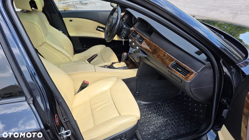 BMW Seria 5 - 10