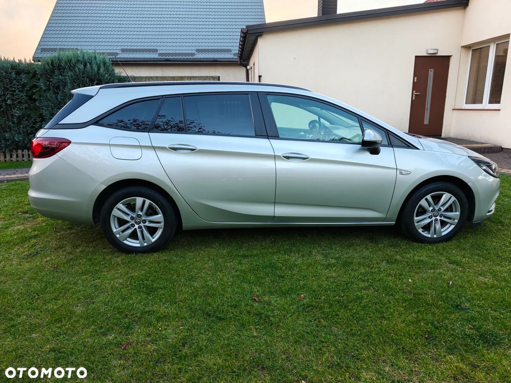 Opel Astra - 8