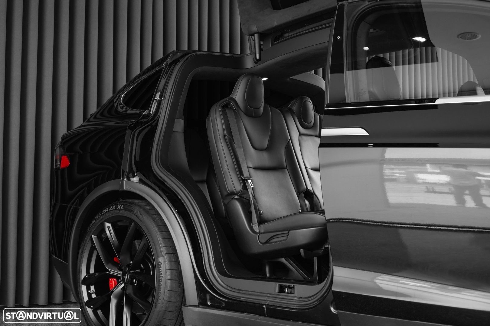Tesla Model X Ludicrous Performance - 10