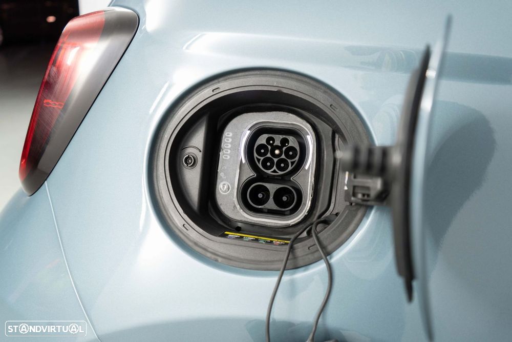 Fiat 500e 3 + 1 Icon - 16