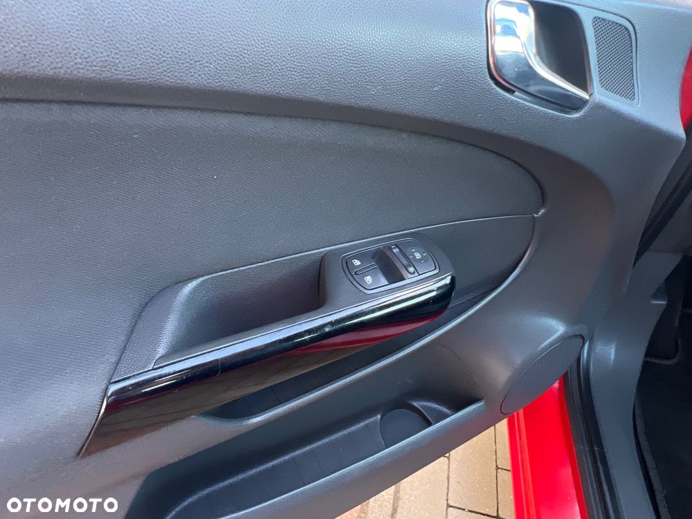 Opel Corsa 1.2 16V - 12