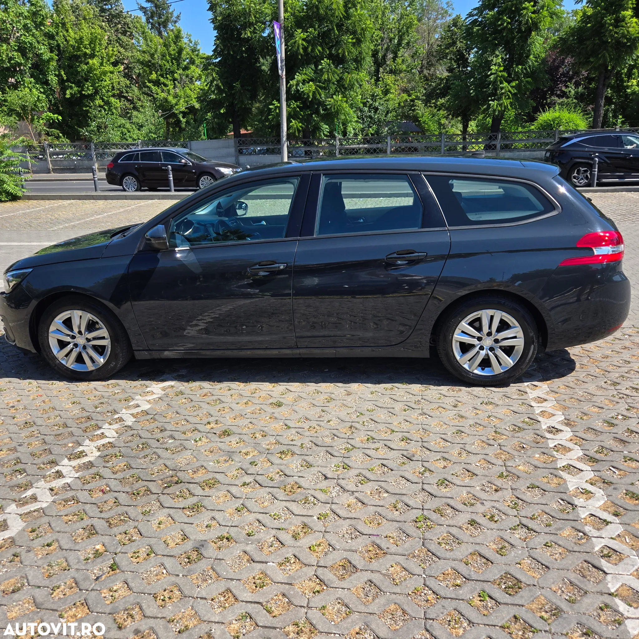 Peugeot 308 1.5 BlueHDi FAP STT EAT8 Allure Pack - 2