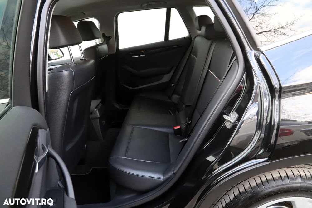 BMW X1 xDrive18d Aut. Sport Line - 8