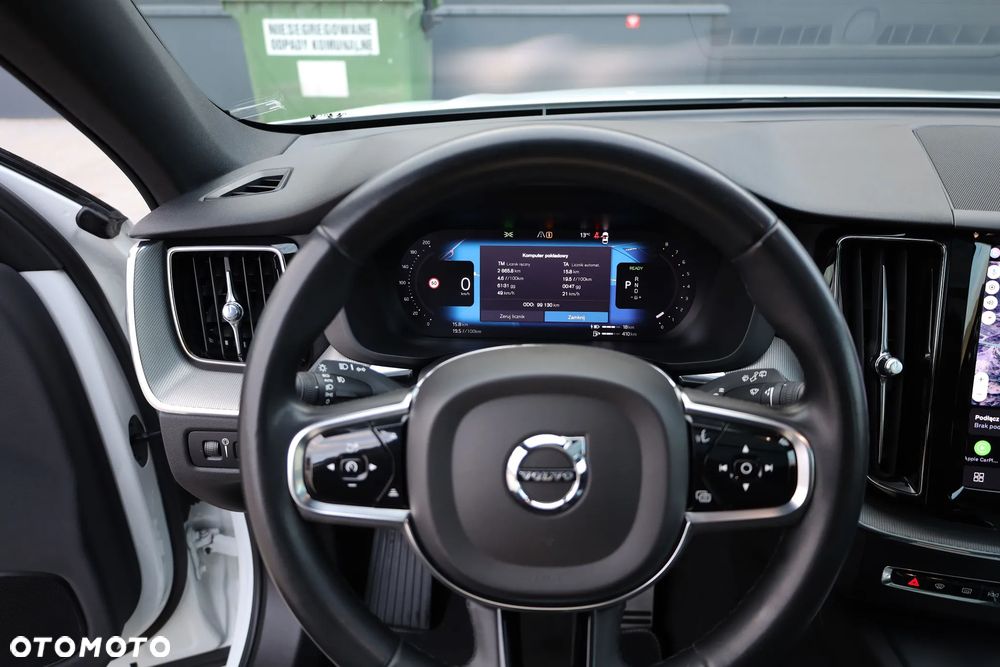 Volvo XC 60 T6 AWD Recharge Geartronic RDesign - 10
