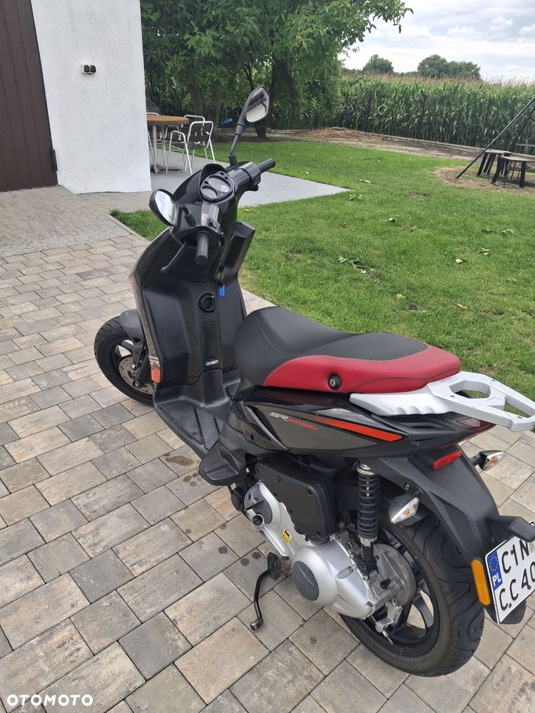 Aprilia SR - 8