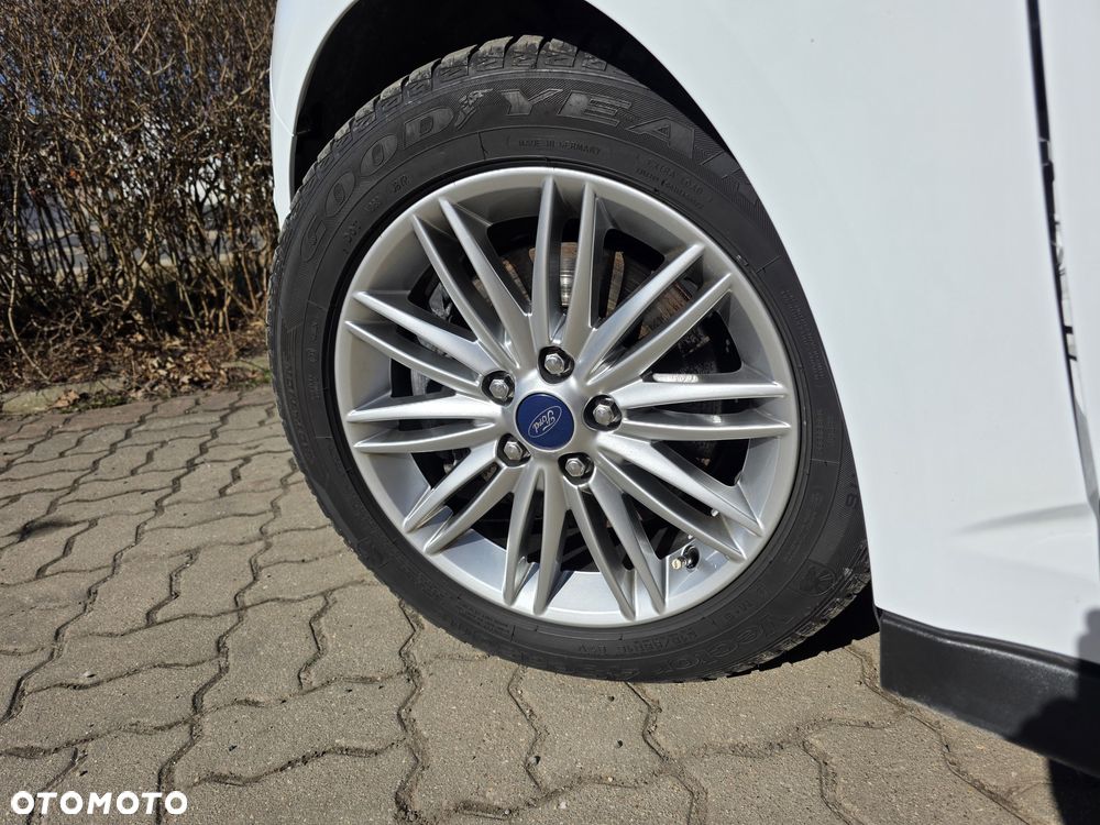 Ford C-MAX 1.5 EcoBoost Start-Stop-System Titanium - 37