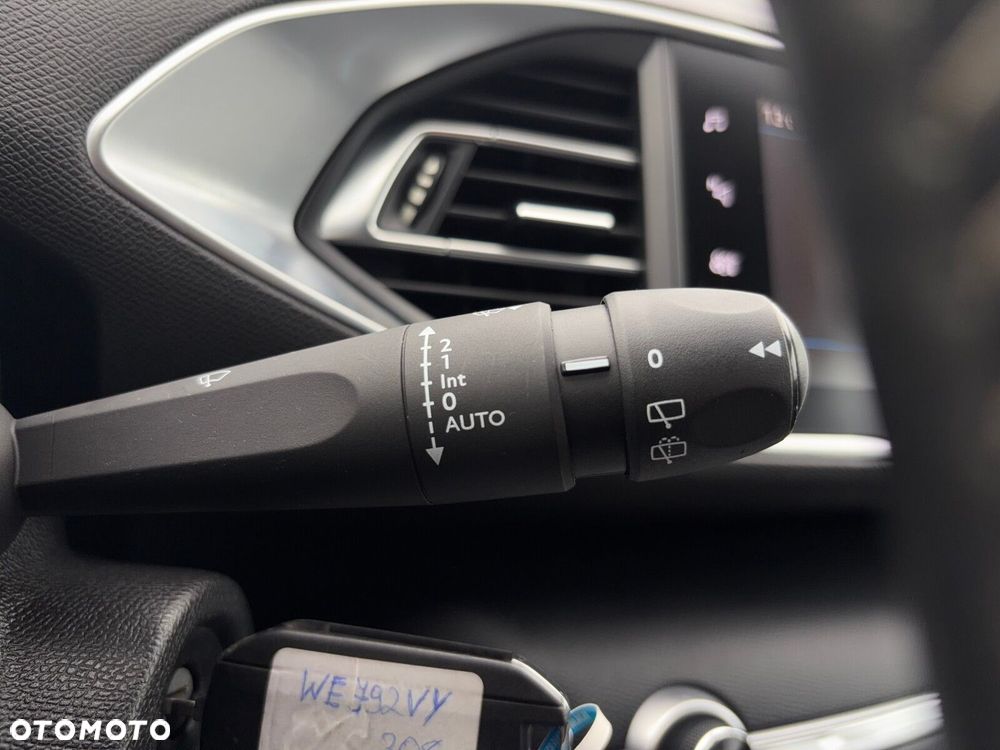 Peugeot 308 1.5 BlueHDi Active S&S - 20