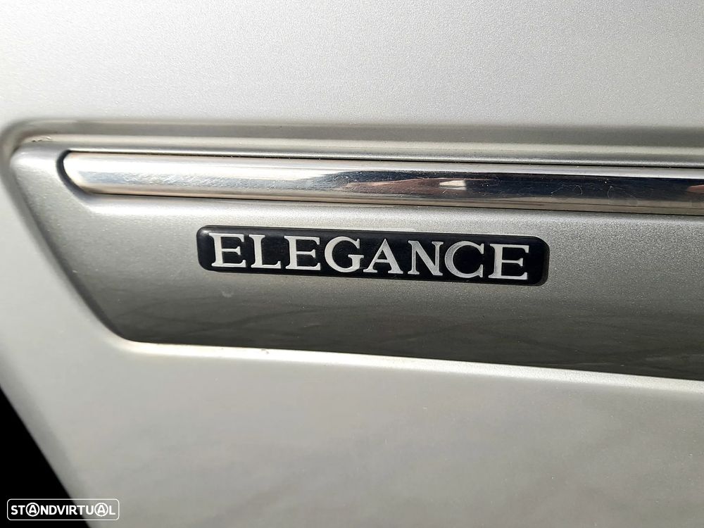 Mercedes-Benz E 220 CDI Elegance - 14