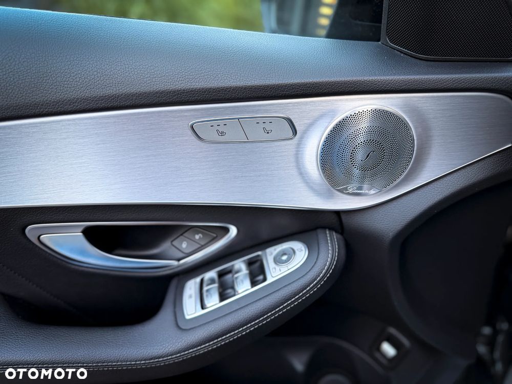 Mercedes-Benz Klasa C 220 d 4-Matic 9G-TRONIC - 11