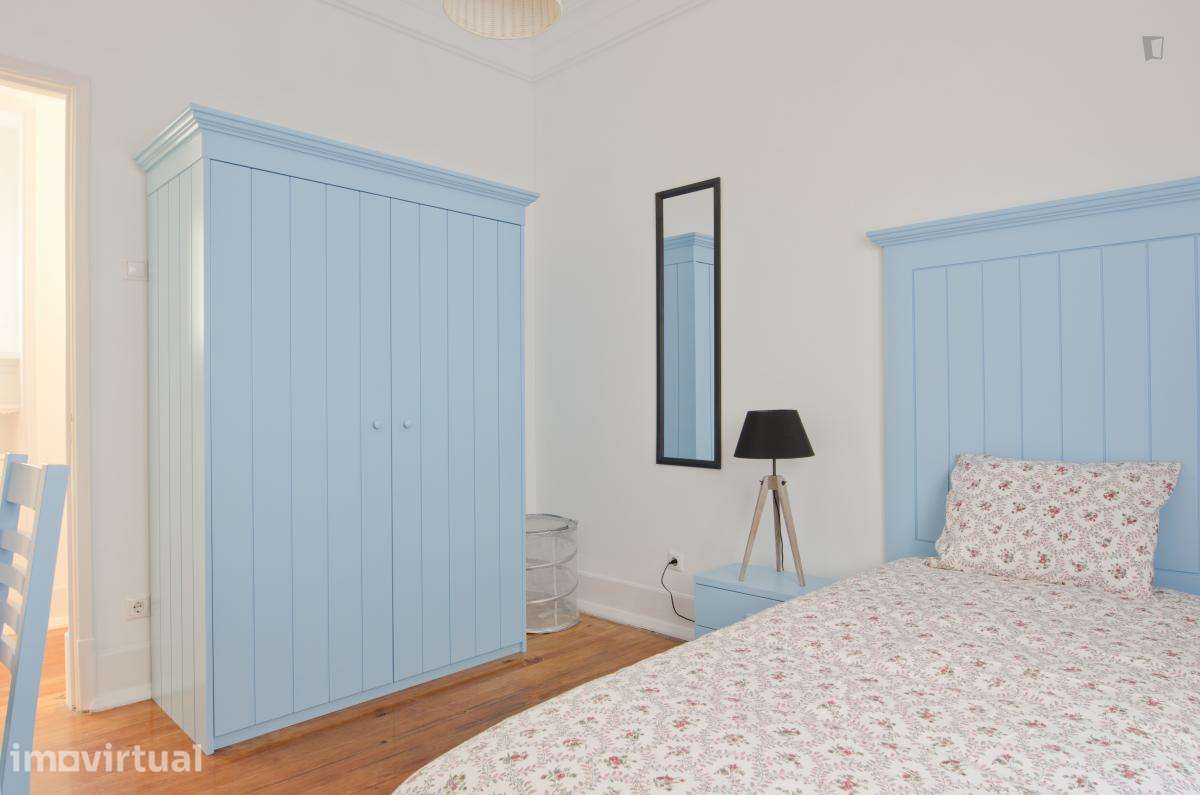 Quarto - localizado em Saldanha Lisbon - Grande imagem: 3/22