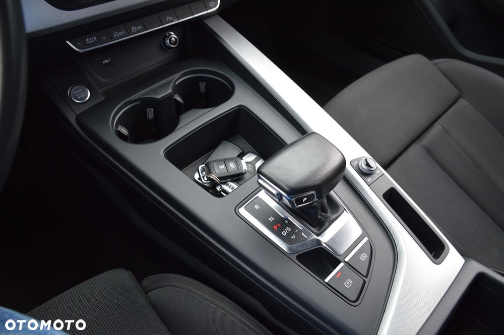 Audi A4 Avant 40 TDI Quattro S tronic - 15