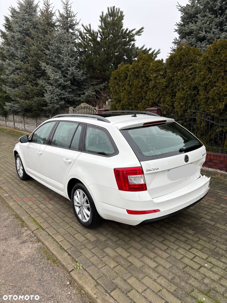 Skoda Octavia - 4
