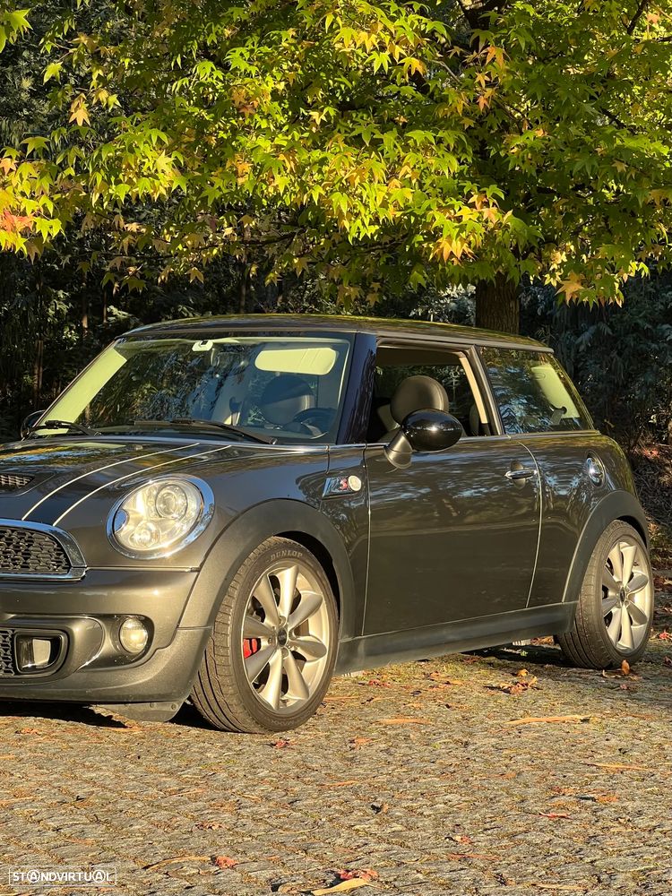 MINI 3 Portas Cooper S - 3