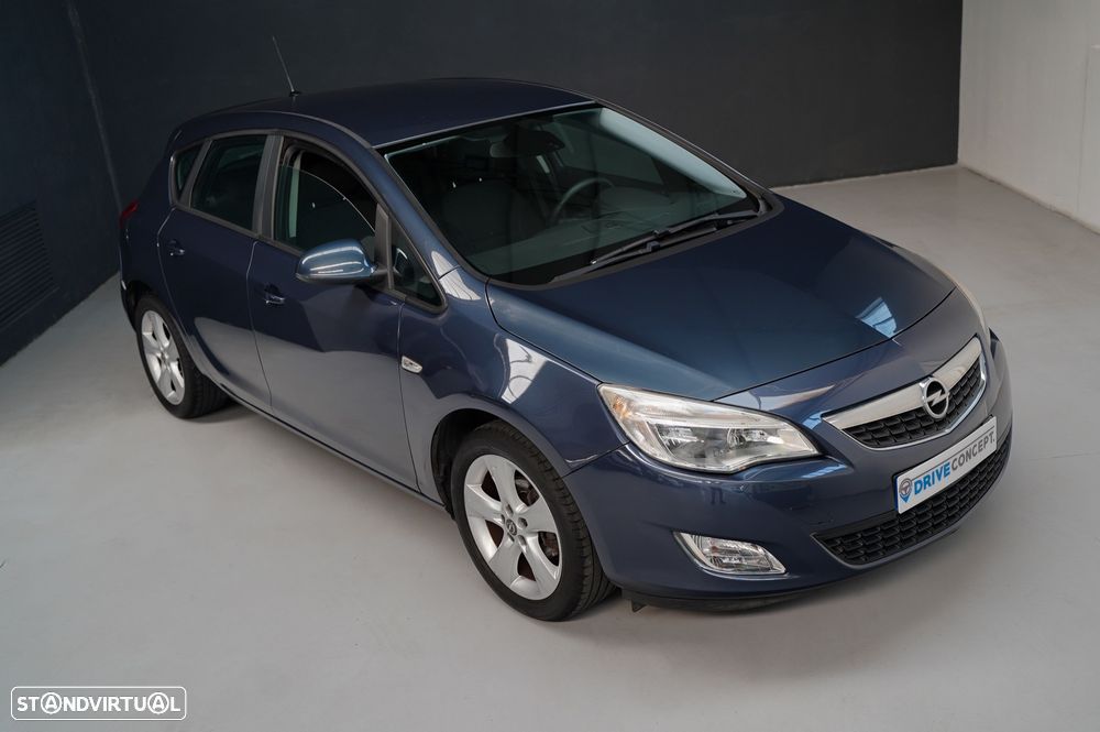 Opel Astra 1.4 Cosmo S/S - 11