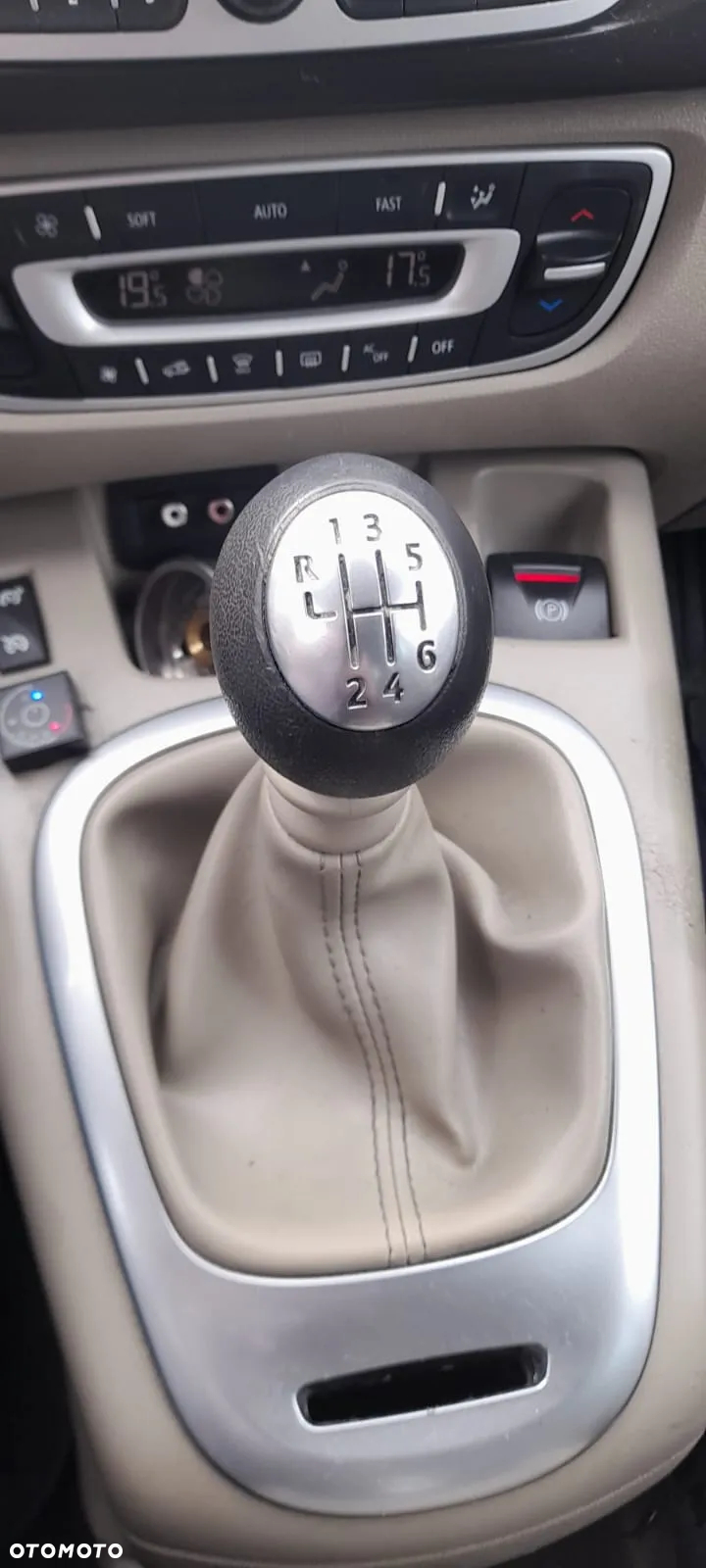 Renault Scenic - 7