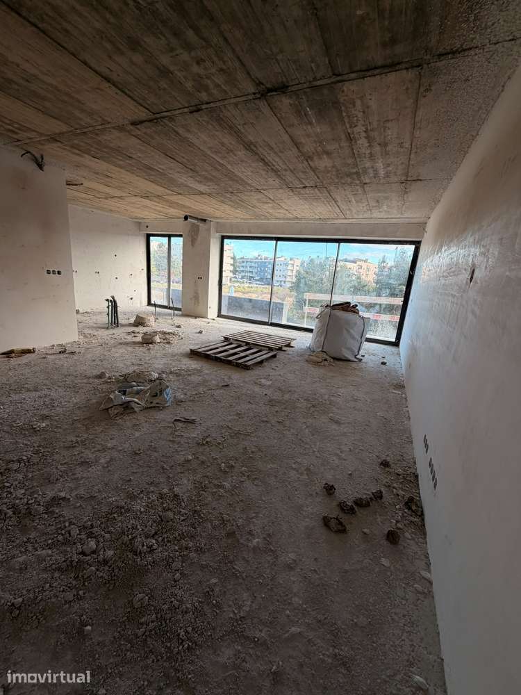 Apartamento T2 Centro Stª Maria da Feira - Grande imagem: 4/18