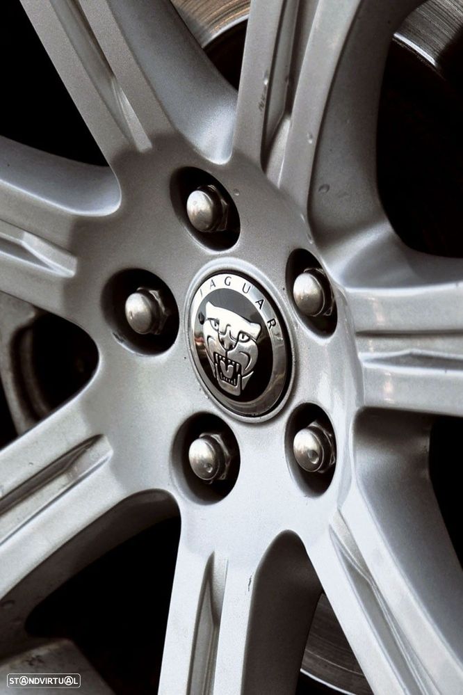 Jaguar XF 3.0 D V6 S Premium Luxury - 41