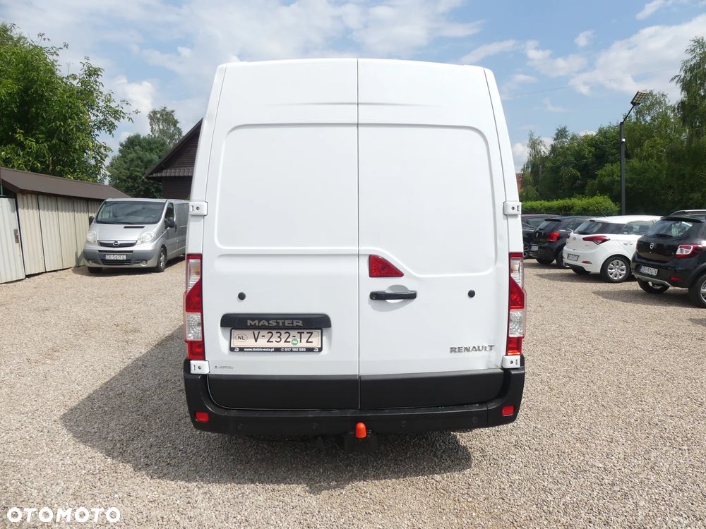 Renault Master - 32