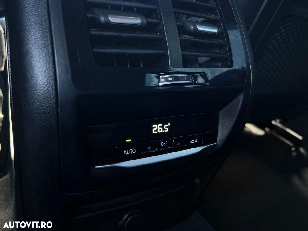 BMW X3 sDrive18d AT MHEV - 40