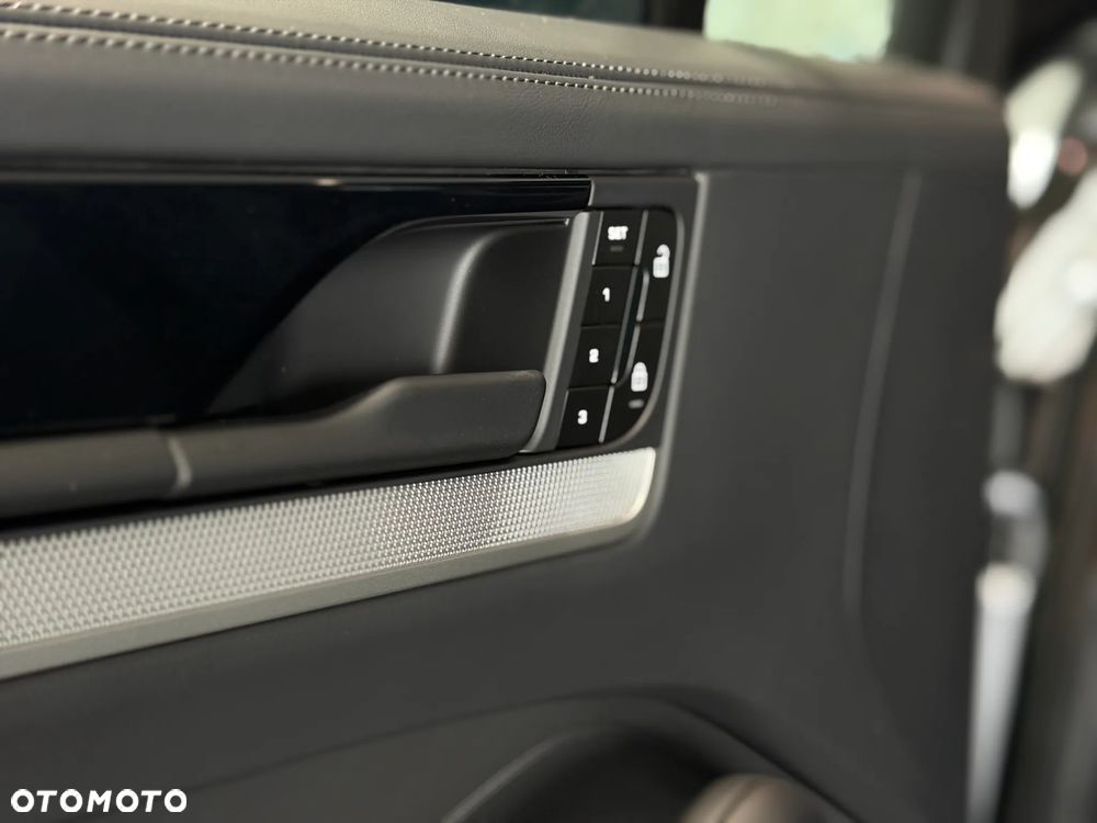 Porsche Cayenne E-Hybrid PHEV - 14