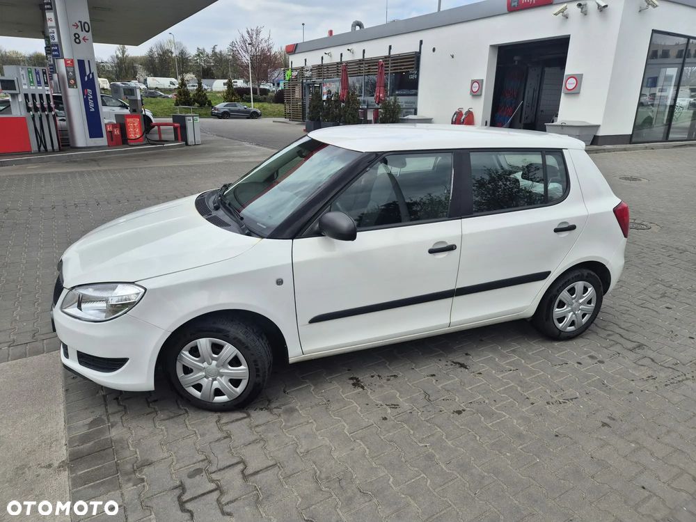 Skoda Fabia 1.2 HTP Active - 2