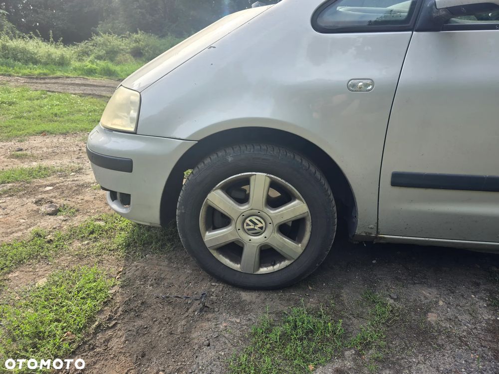 Volkswagen Sharan 1.9 TDI Highline - 21