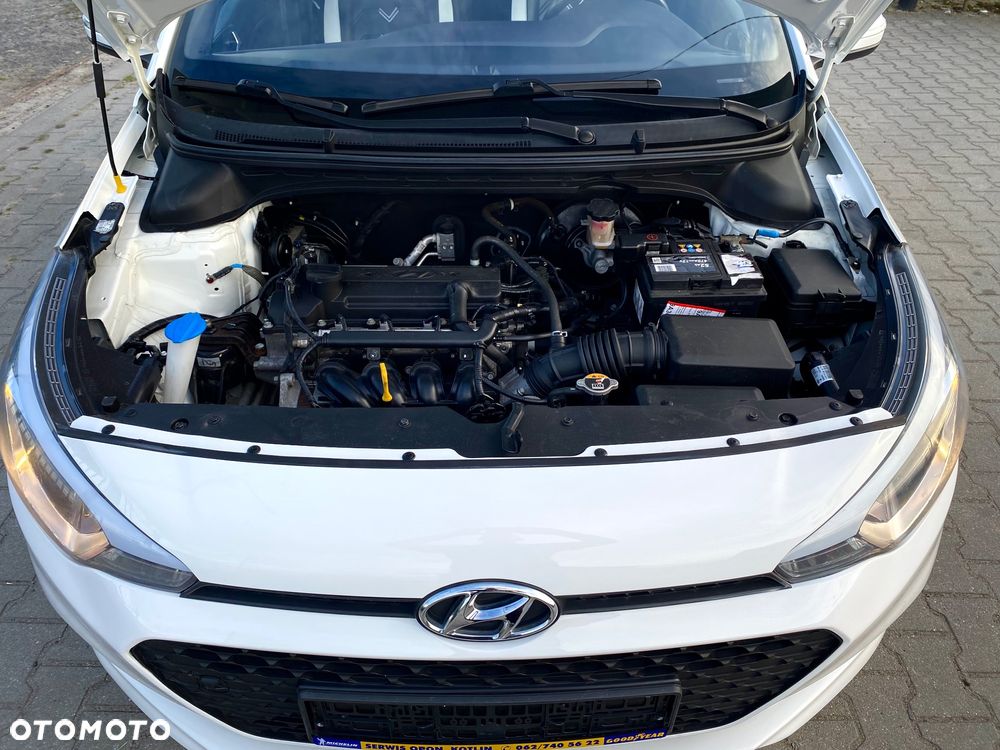 Hyundai i20 - 25