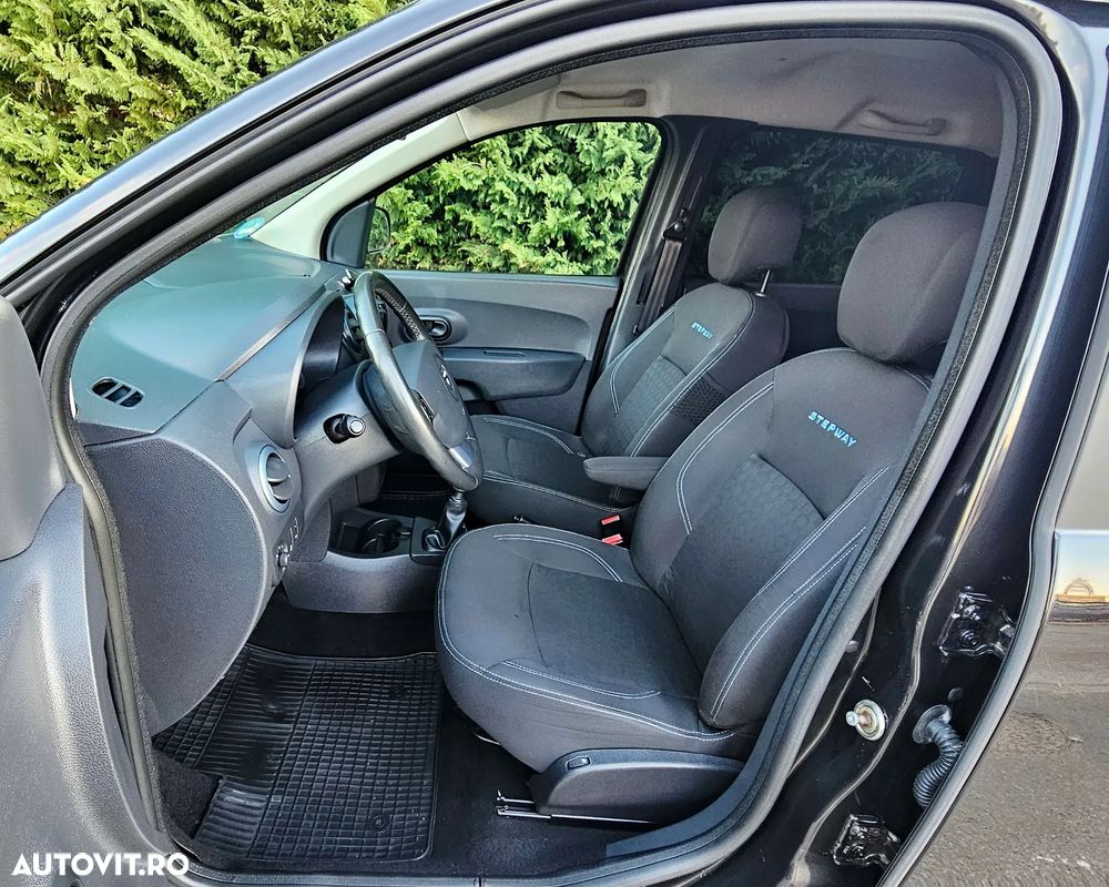 Dacia Lodgy 1.5 dCi Stepway - 8