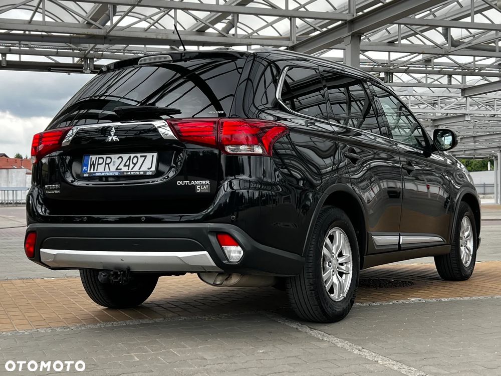Mitsubishi Outlander 2.0 Intense + 4WD CVT - 6