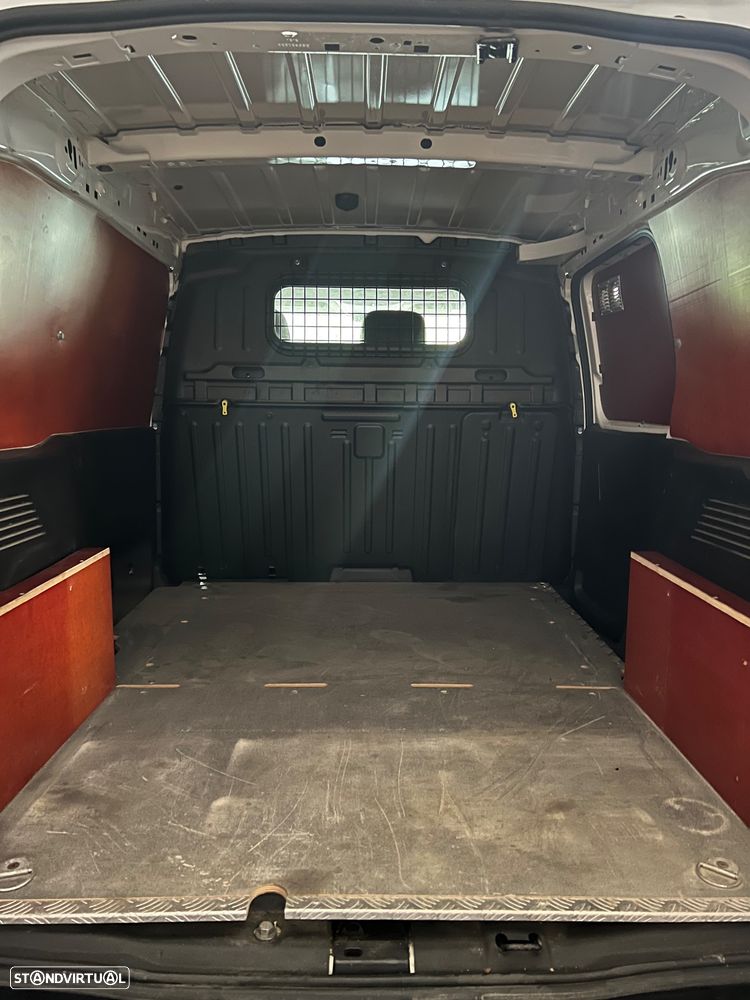 Peugeot Partner - 17