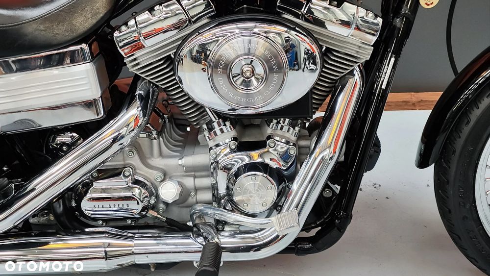 Harley-Davidson Dyna Super Glide - 11