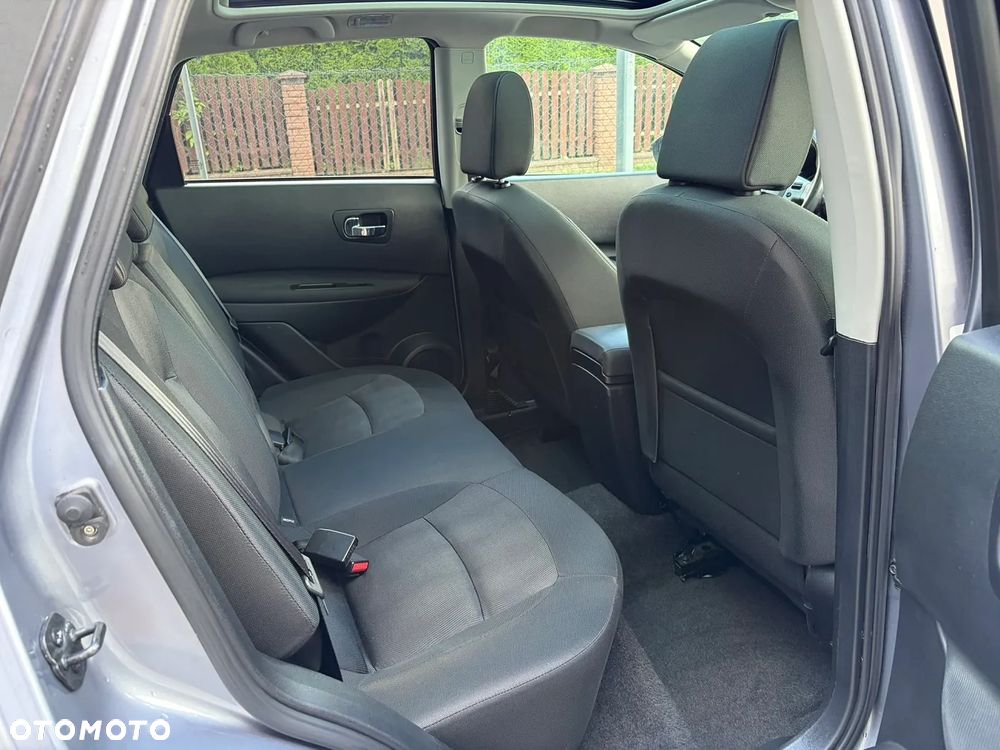 Nissan Qashqai 2.0 4 x 4 tekna - 13