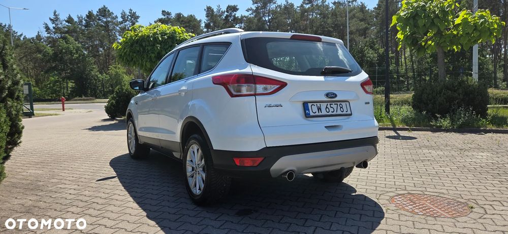 Ford Kuga 1.5 EcoBoost 2x4 Titanium - 8