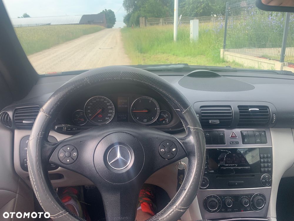 Mercedes-Benz CLC - 9